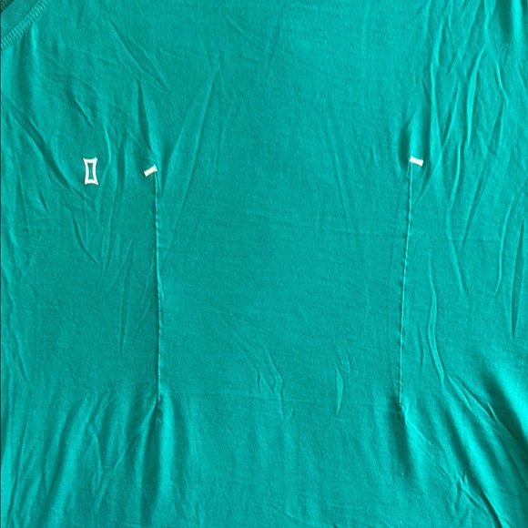 Kit and Ace Sleeveless Teal Athletic Top Size 6 Women Stretch - Picture 3 of 8